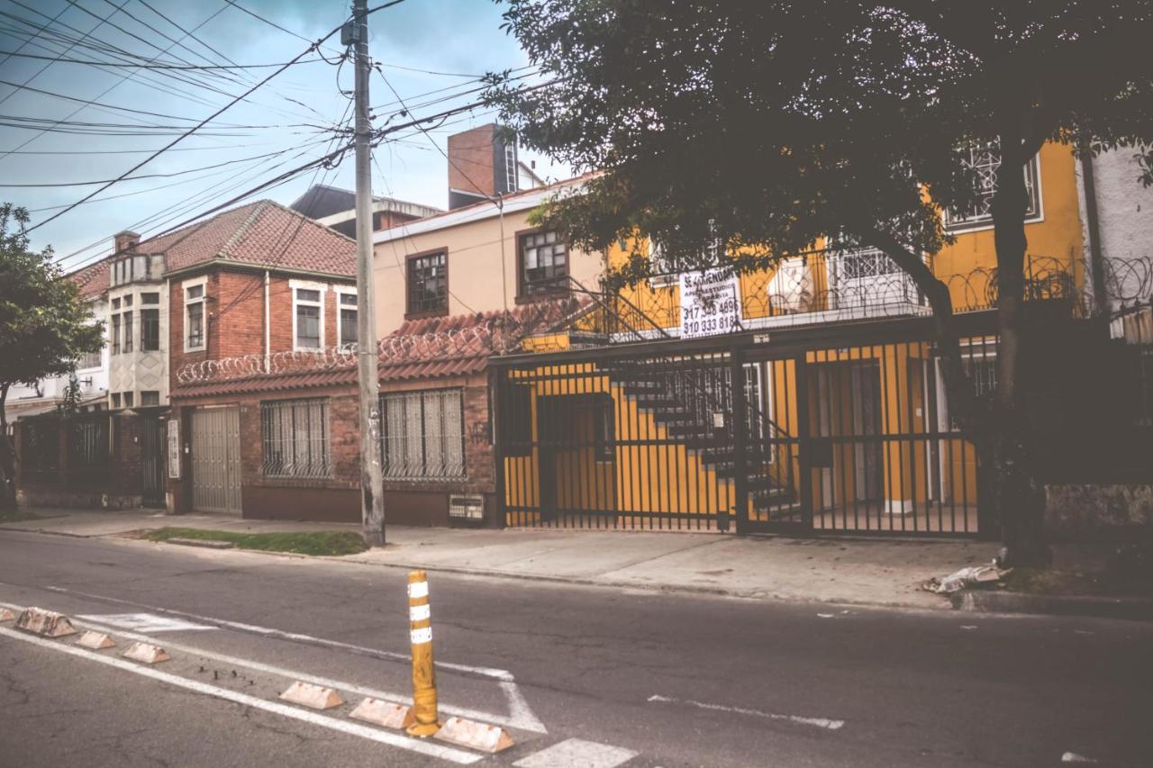 Hermosos Apartaestudios Con Wifi Богота Экстерьер фото
