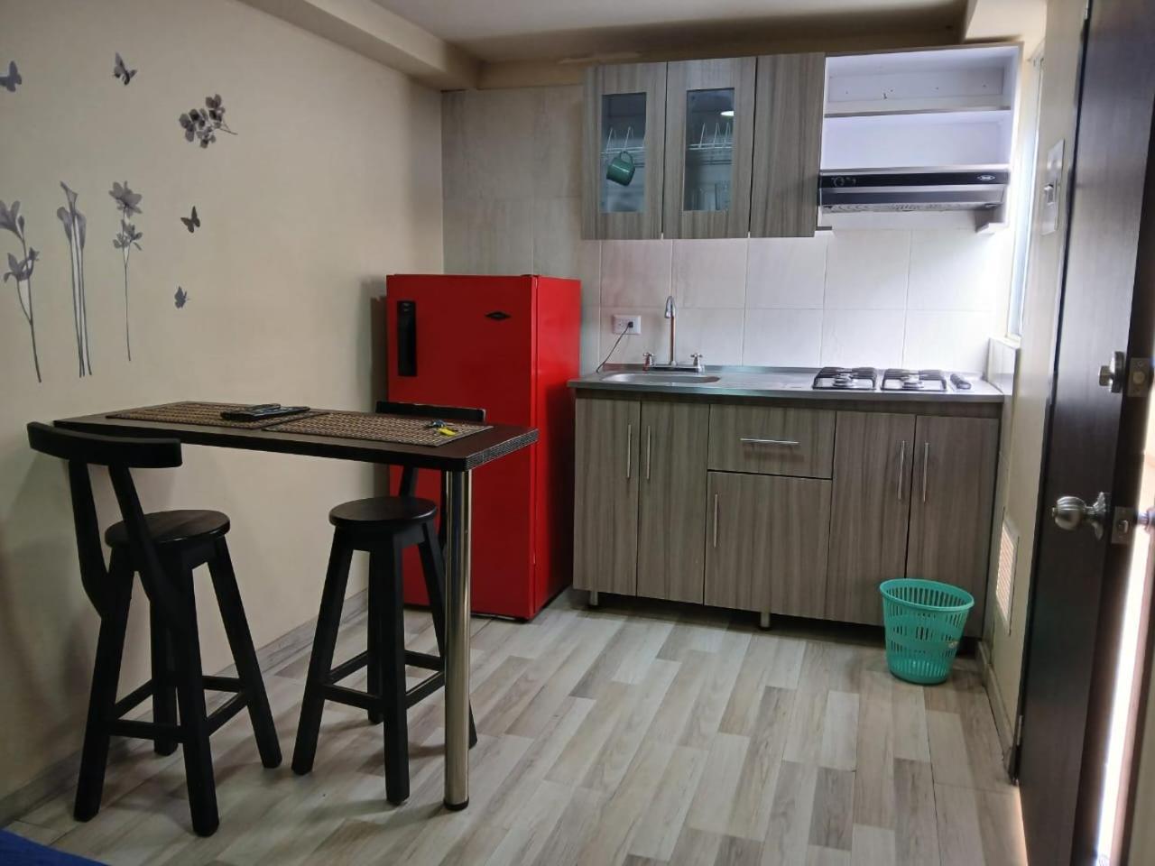 Hermosos Apartaestudios Con Wifi Богота Экстерьер фото